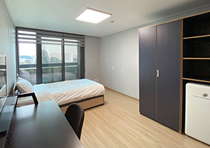 객실 중간형 이미지